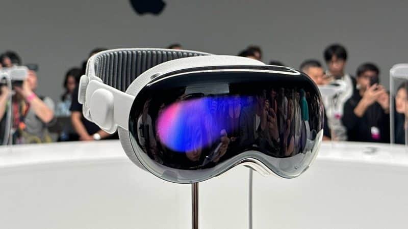 Apple vision pro showcased 800x450 1 Apple vision pro showcased 800x450 1